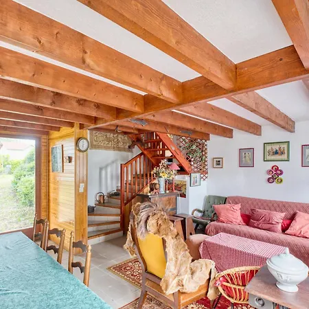 Maison Calme Dans Un Beau Jardin