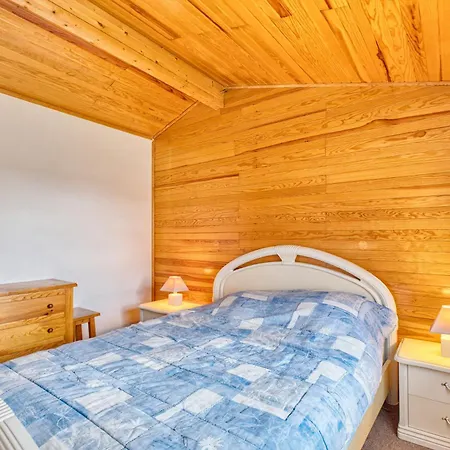 Maison Calme Dans Un Beau Jardin Semesterbostad *