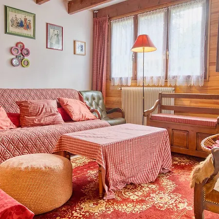 Maison Calme Dans Un Beau Jardin *