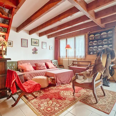 Maison Calme Dans Un Beau Jardin *